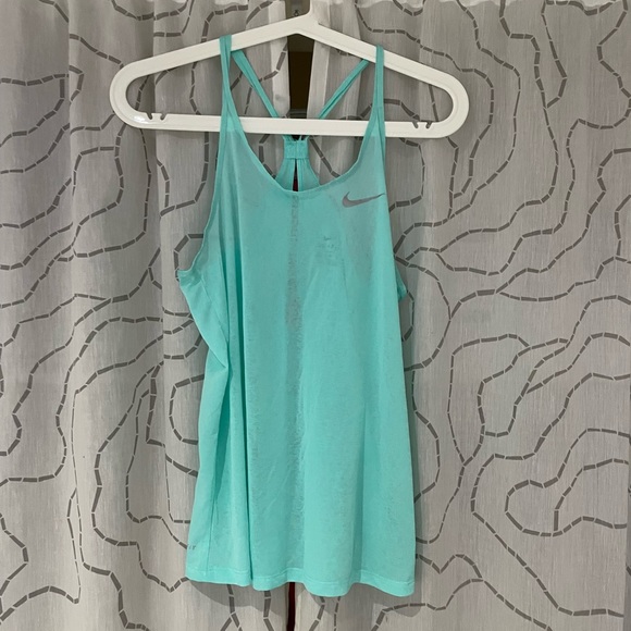 Nike Tops - Nike workout tank